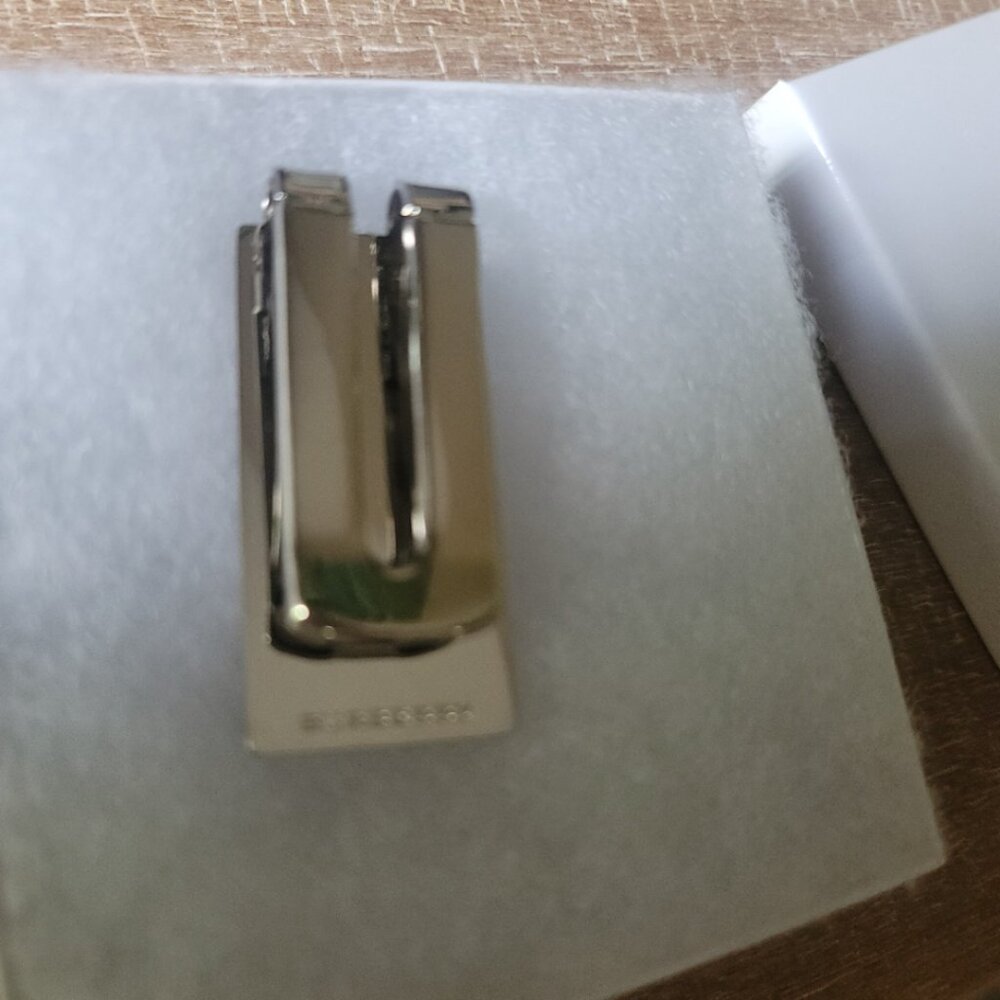 BURBERRY Men's Enamel Checkblock Money/Tie Clip - Brand new (Gift Box included) - Picture 5 of 6